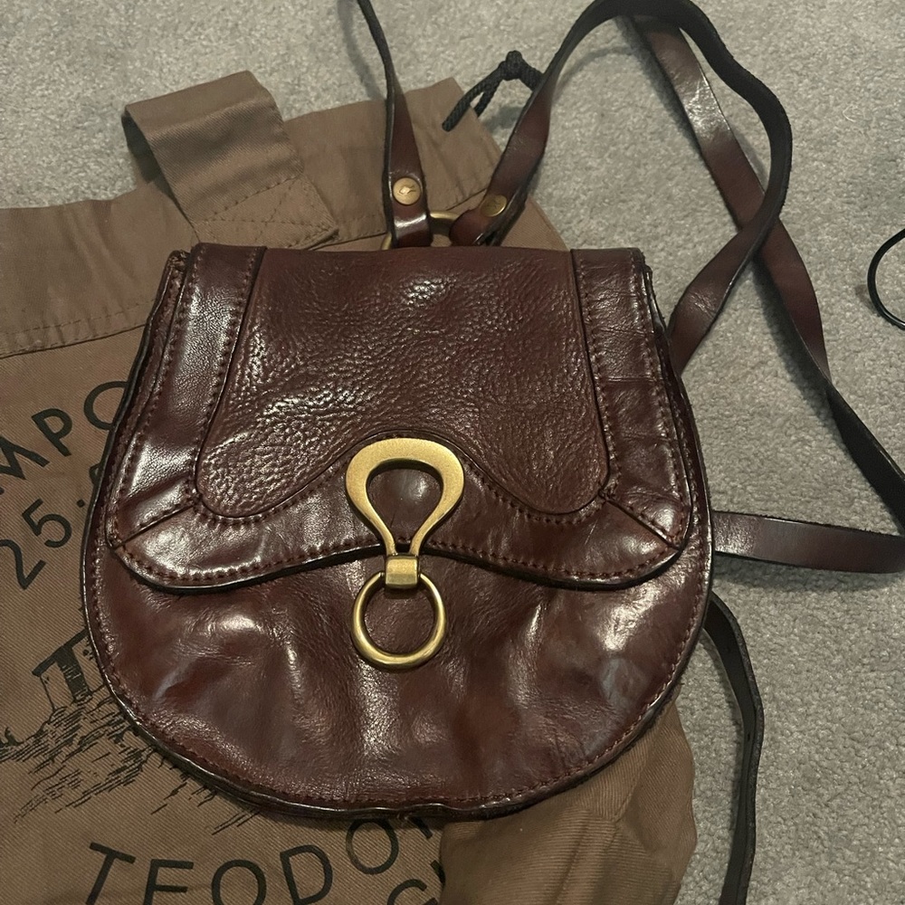 Never worn campomaggi all Italian leather crossbody bag